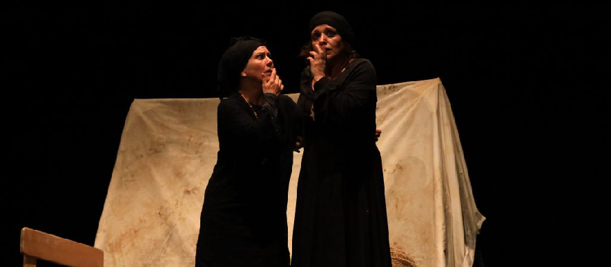 Programa 03×17 – Reconstruyendo la historia de las mujeres presas durante el Franquismo: entrevistamos a la creadora del proyecto teatral ‘Presas de papel’, Olalla Sánchez&nbsp;Díaz