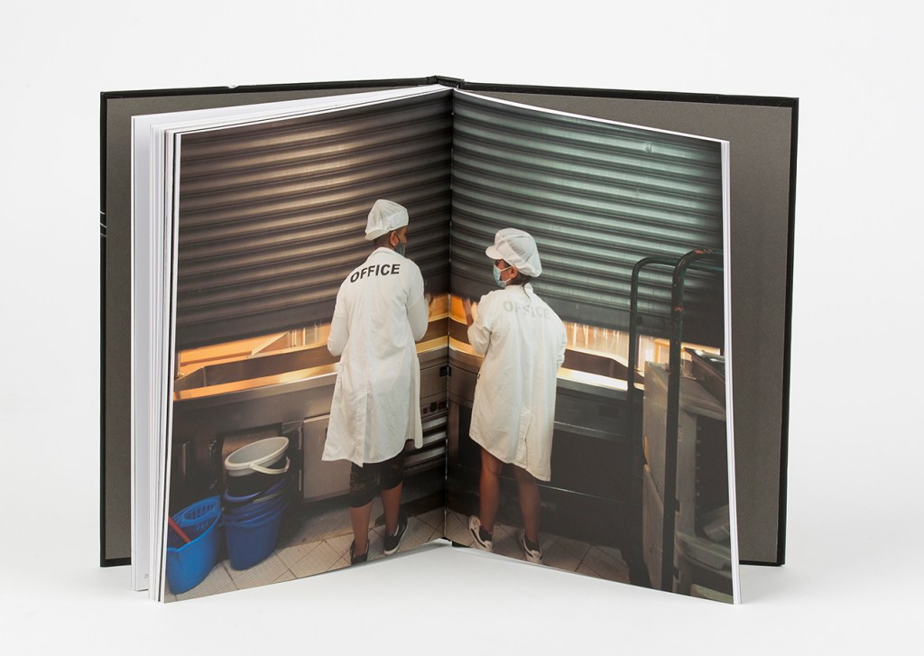 Programa 05×24 – ‘Brians: Mujeres invisibles’ o empoderar a través de la fotografía: entrevistamos a la directora de la Fundació Setba, Cristina&nbsp;Sampere