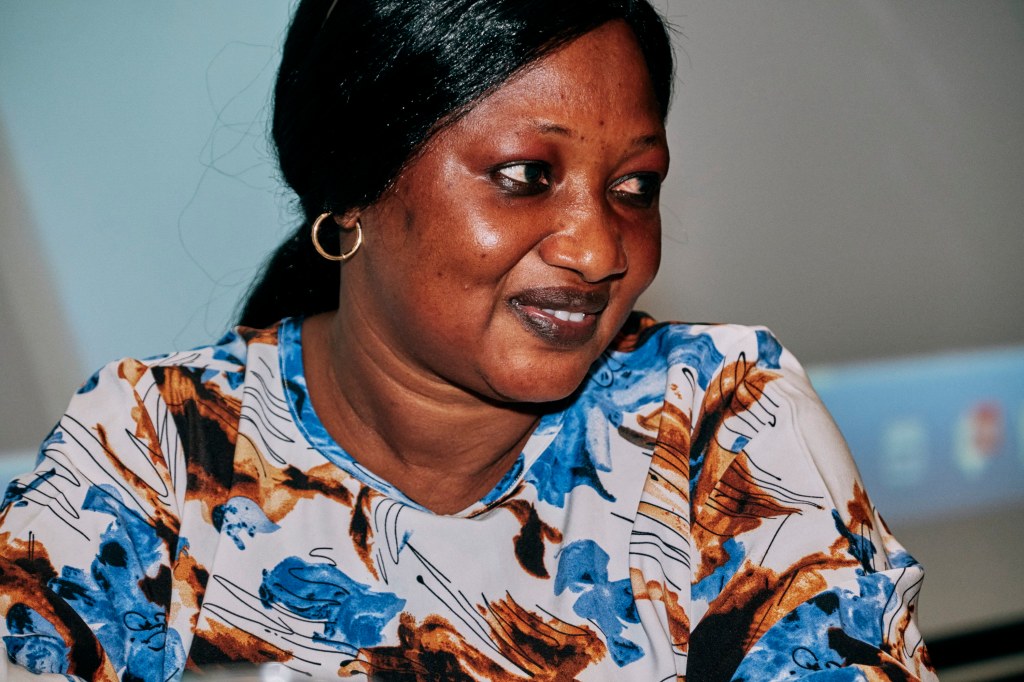 Programa 08×03 – La lucha contra la MGF no descansa: Entrevistamos a Fatou Nyang, activista por los derechos de las mujeres en&nbsp;Gambia